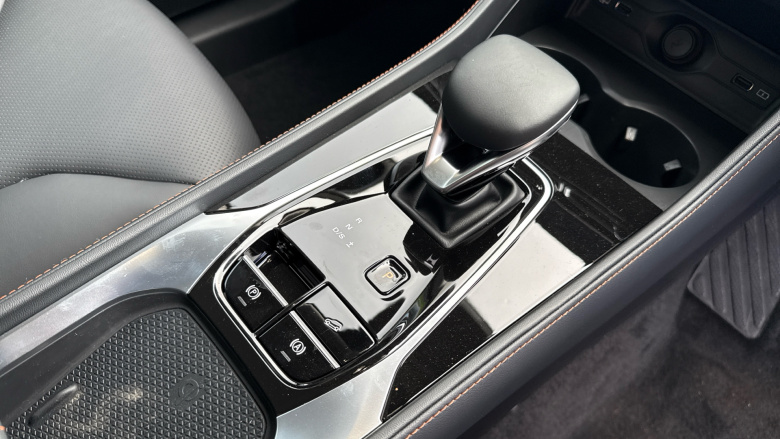 MG HS 1.5 T-GDI Trophy 5dr DCT Petrol Hatchback